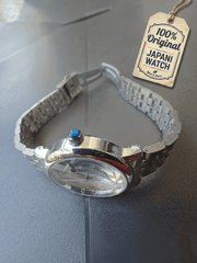 Japani Women’s Silver Quartz Watch with black dial