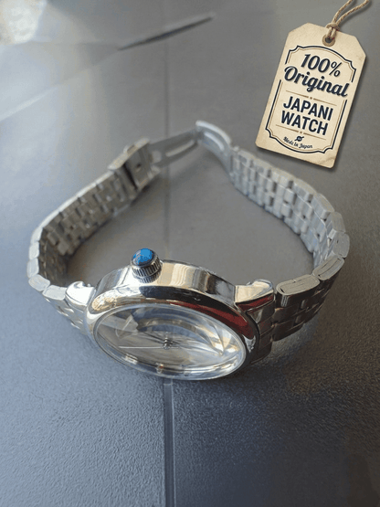 Japani Women’s Silver Quartz Watch with black dial